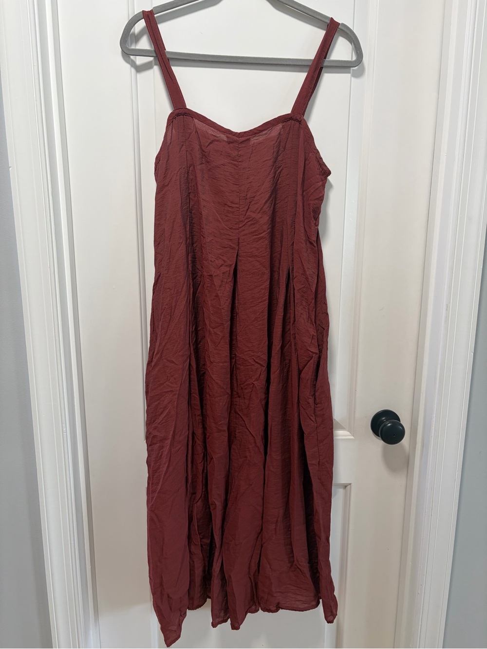 Cut Loose size Small/Medium Wide Leg Cropped Jumpsuit Overalls Wine Lagenlook
